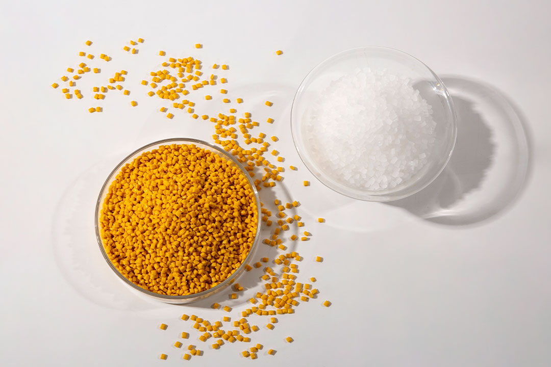 為什么電池蓋板不采用PVF膜了呢？